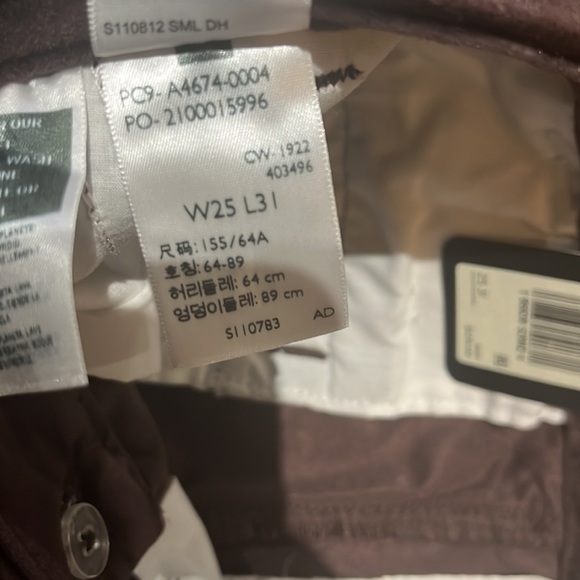 Levi’s Baggy Trousers Brand new with tags - Picture 7 of 11